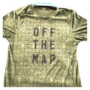 Men’s old navy workout shirt